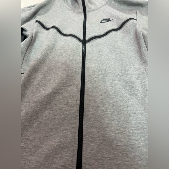 Nike Sportswear Tech Fleece - Picture 9 of 9